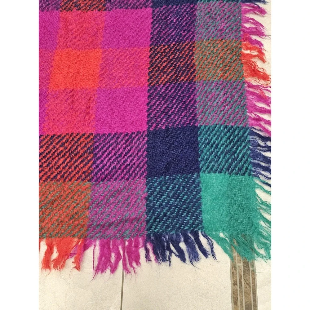 Vintage Avoca Handweavers Wool Blanket Throw Ireland Plaid 54x56 Fringe‎